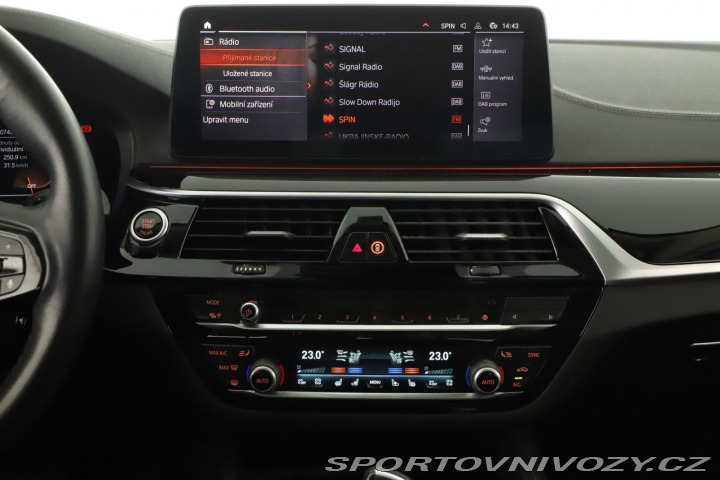 BMW 5 530d xDrive 2023