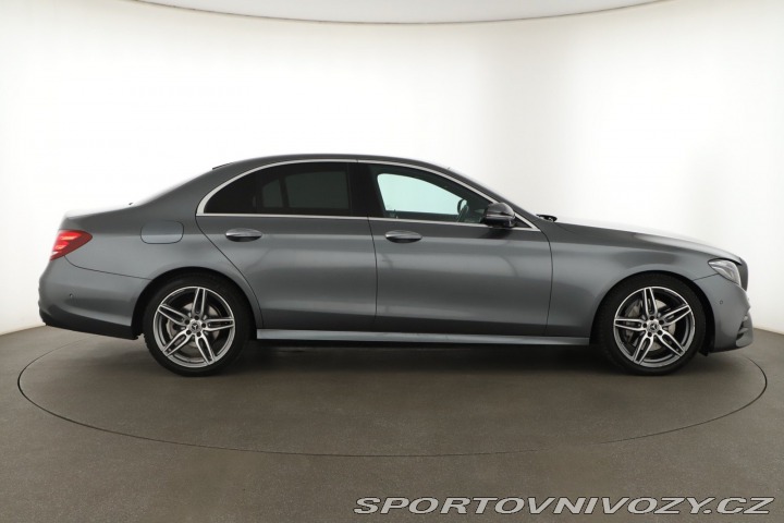 Mercedes-Benz E AMG Paket E 220 d 4MATIC 2018