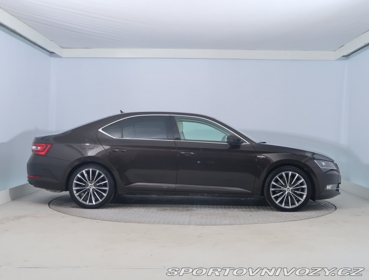 Škoda Superb Laurin&Klement 2.0 TS 2016
