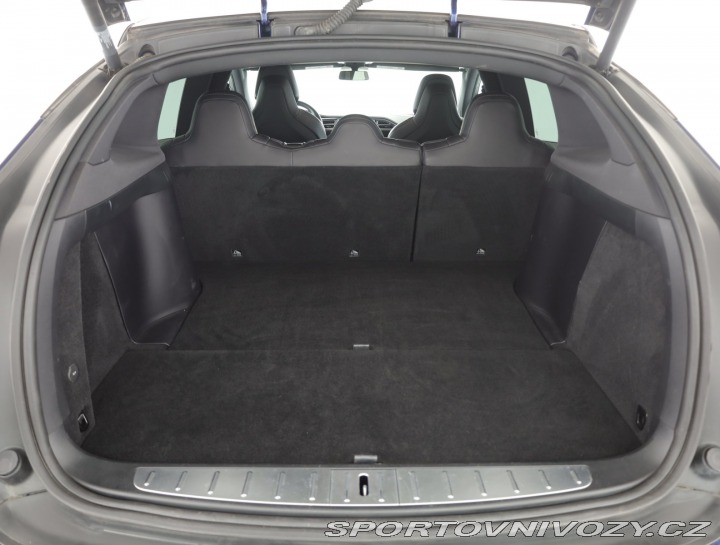 Tesla Model X 100D 2018