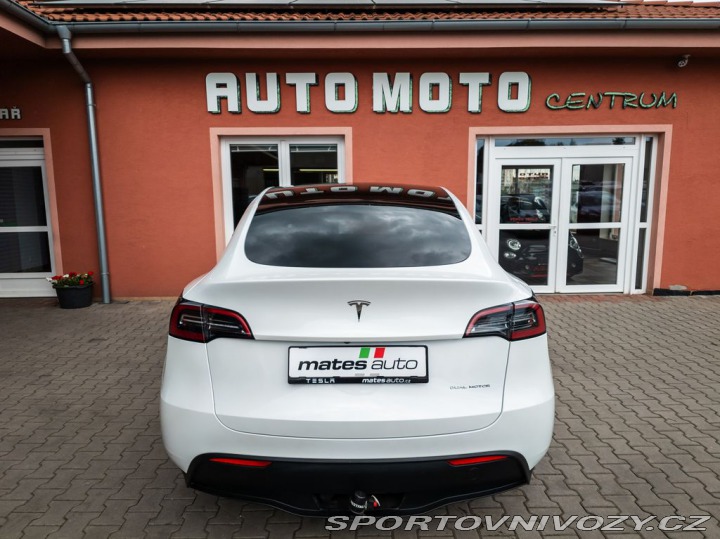 Tesla Model Y Long Range Dual Motor 378 2022