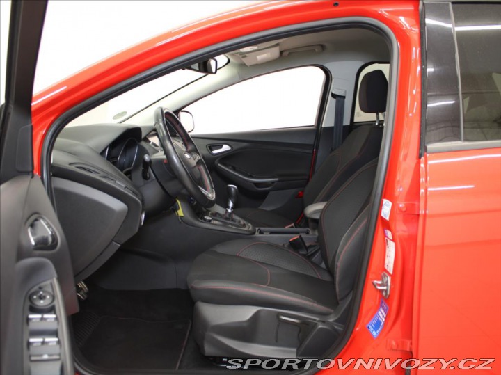 Ford Ostatní modely Focus 1,5 EB110kW Red & Bla 2016