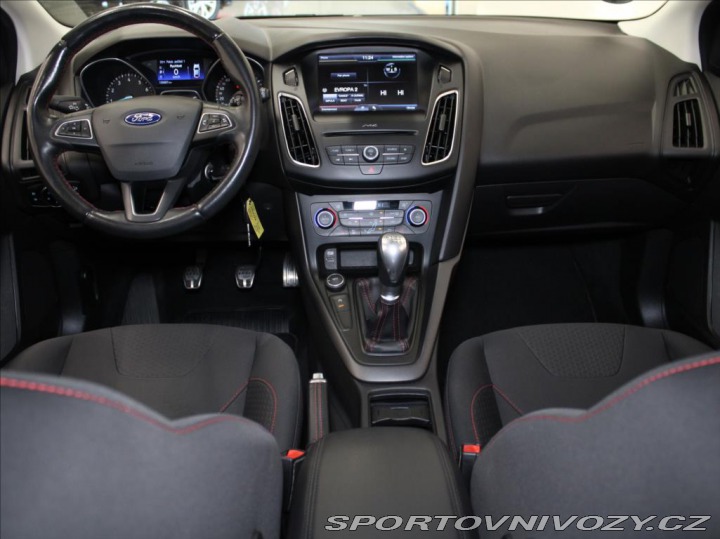 Ford Ostatní modely Focus 1,5 EB110kW Red & Bla 2016