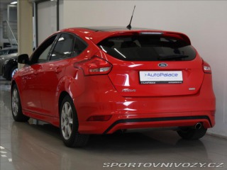 Ford Ostatní modely Focus 1,5 EB110kW Red & Bla 2016