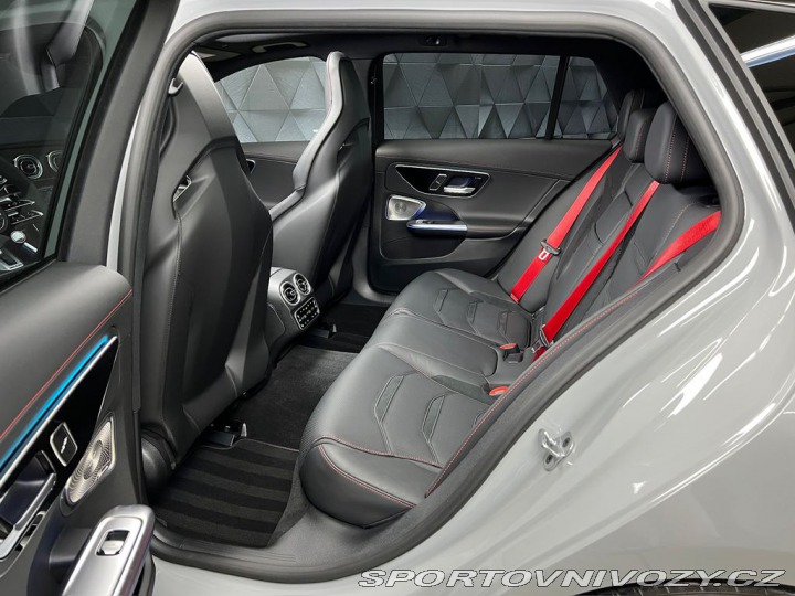 Mercedes-Benz C E PERFORMANCE 4M AMG F1 E 2024