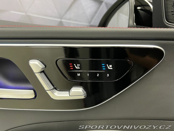 Mercedes-Benz C E PERFORMANCE 4M AMG F1 E 2024