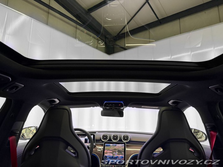 Mercedes-Benz C E PERFORMANCE 4M+ AMG F1 2024