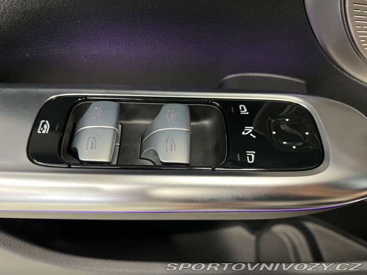 Mercedes-Benz C E PERFORMANCE 4M AMG F1 E 2024