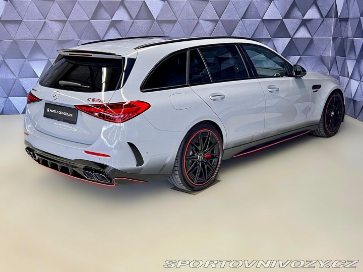Mercedes-Benz C E PERFORMANCE 4M AMG F1 E 2024