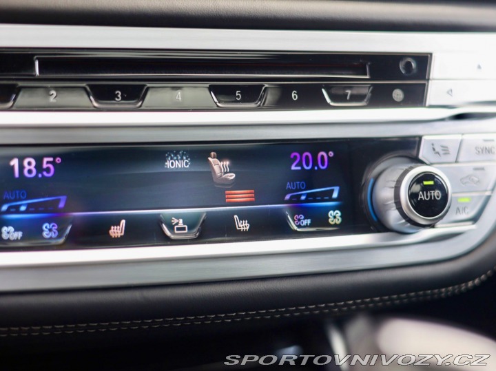BMW 7 M760Li xDrive A/T 2019