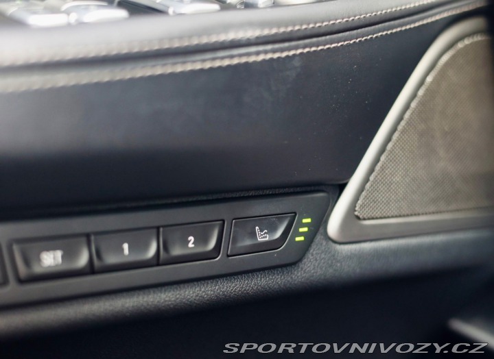 BMW 7 M760Li xDrive A/T 2019