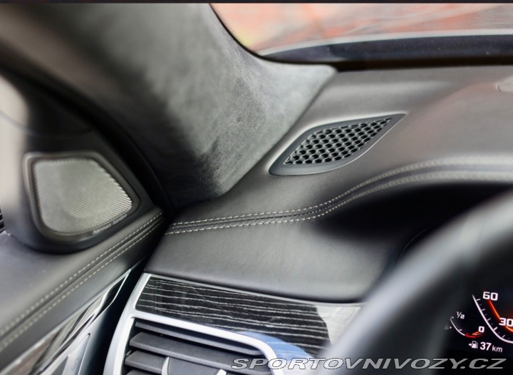 BMW 7 M760Li xDrive A/T 2019