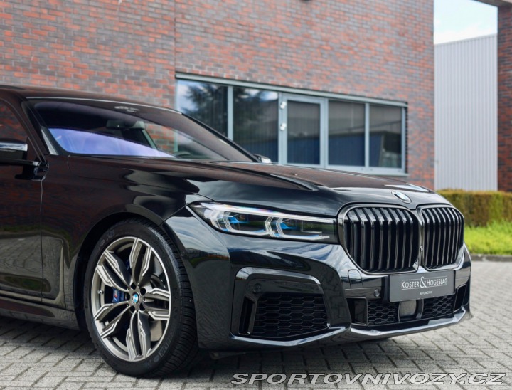 BMW 7 M760Li xDrive A/T 2019
