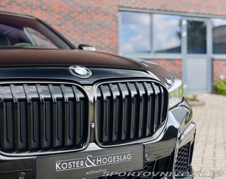 BMW 7 M760Li xDrive A/T 2019