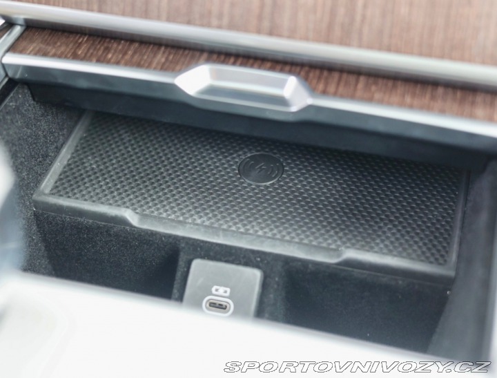 Ostatní značky Ostatní modely Land Rover Range Rover  P460e Autobiography LWB, 2024