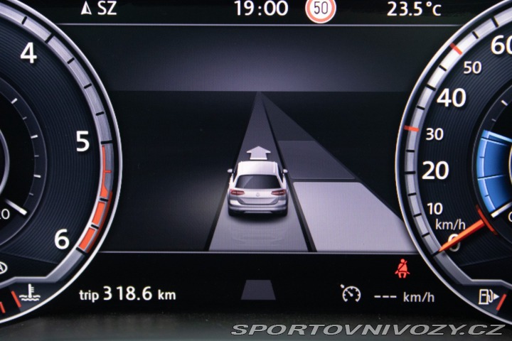 Volkswagen Ostatní modely Passat Variant Variant  VW  2.0 BiTDI 24 2016