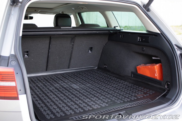 Volkswagen Ostatní modely Passat Variant Variant  VW  2.0 BiTDI 24 2016