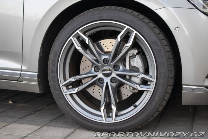 Volkswagen Ostatní modely Passat Variant Variant  VW  2.0 BiTDI 24 2016