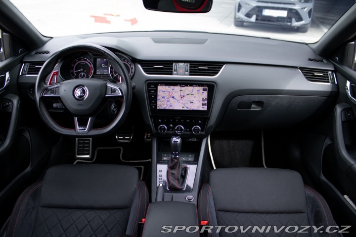 Škoda Octavia RS RS 2.0 TSI 245k DSG / AJ 2018