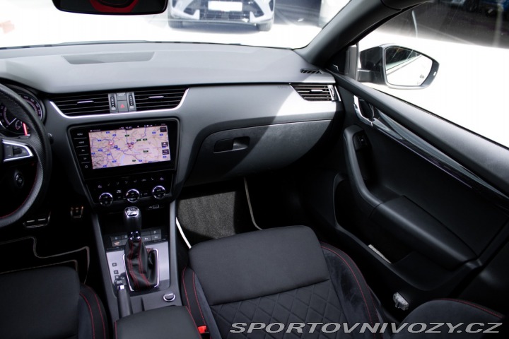 Škoda Octavia RS RS 2.0 TSI 245k DSG / AJ 2018