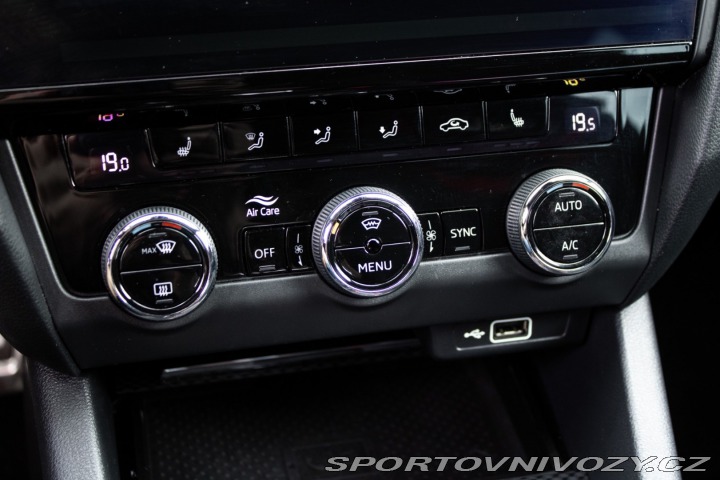 Škoda Octavia RS RS 2.0 TSI 245k DSG / AJ 2018