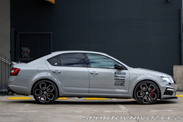 Škoda Octavia RS RS 2.0 TSI 245k DSG / AJ 2018