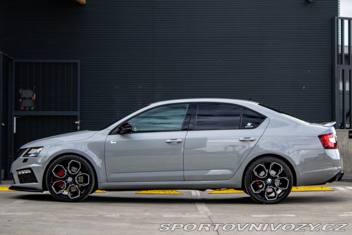 Škoda Octavia RS RS 2.0 TSI 245k DSG / AJ 2018