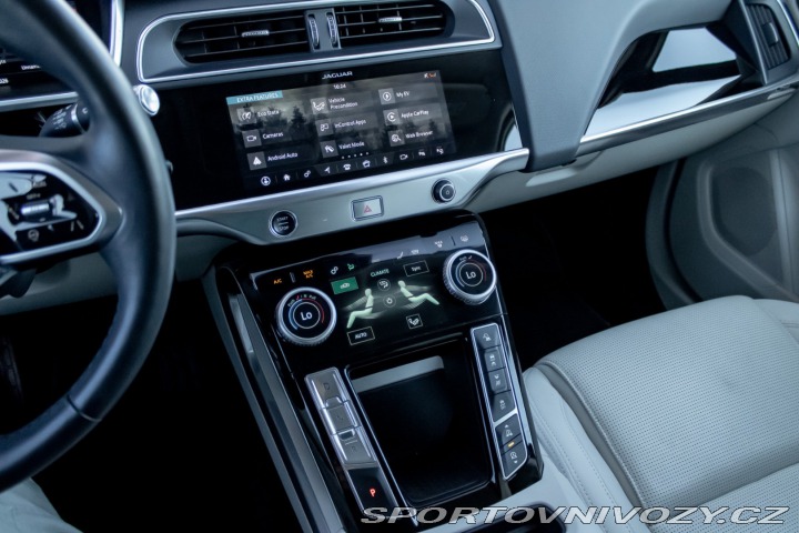Jaguar I-Pace EV400/ SE/ AWD/ Vzduch/ 2020