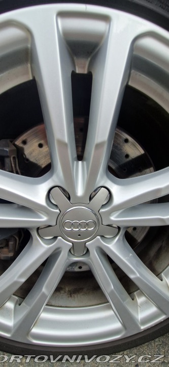 Audi S1  2015