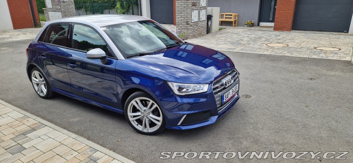 Audi S1  2015