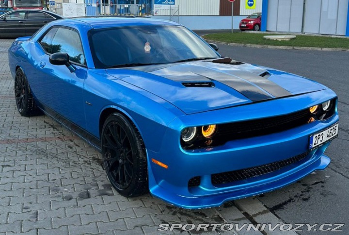 Dodge Challenger  2015