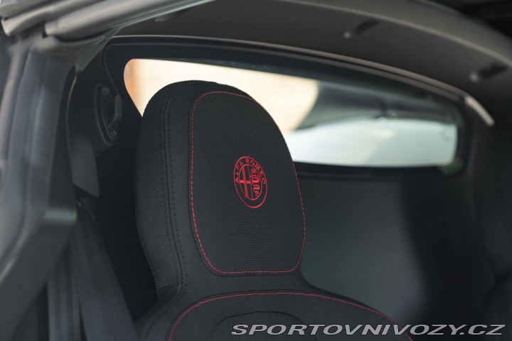 Alfa Romeo Spider 4C SPIDER 2015