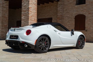 Alfa Romeo Spider 4C SPIDER 2015