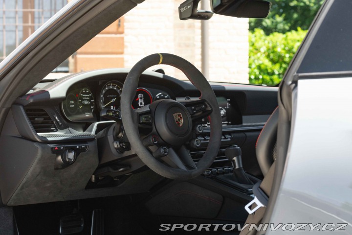 Porsche 911 992 (911) GT3 RS 2024