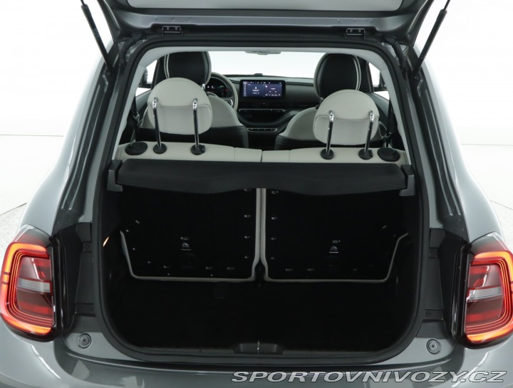 Fiat 500 500e  42 kWh 2021