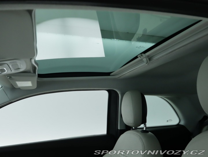 Fiat 500 500e  42 kWh 2021