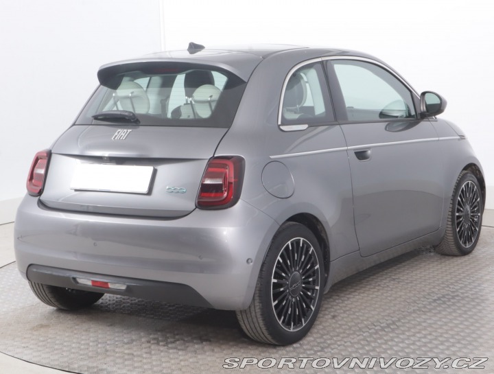 Fiat 500 500e  42 kWh 2021