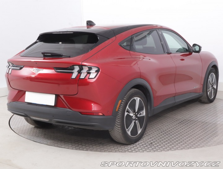 Ford Mustang Mach-E  Standard Range RW 2024