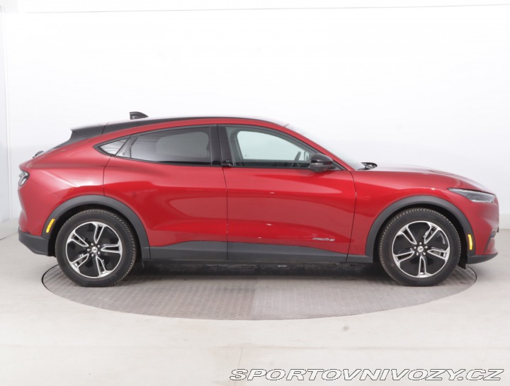 Ford Mustang Mach-E  Standard Range RW 2024