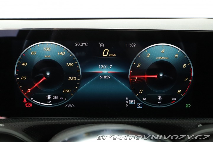 Mercedes-Benz CLA 200 2021