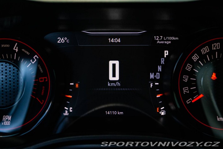 Dodge Challenger RT 5.7 V8 / TOP STAV / 2023