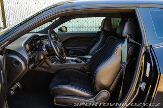Dodge Challenger RT 5.7 V8 / TOP STAV / 2023