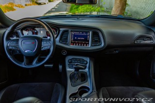 Dodge Challenger RT 5.7 V8 / TOP STAV / 2023