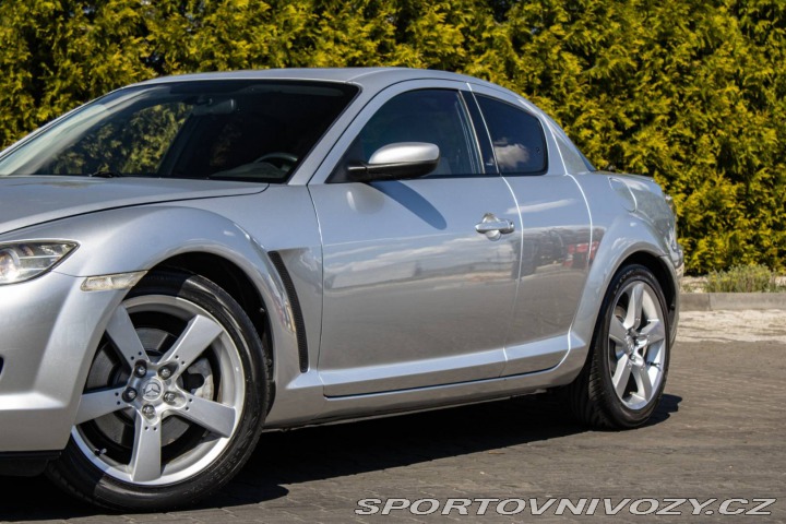 Mazda RX-8 RX8 141kw MT/6 2004 / AJ 2004
