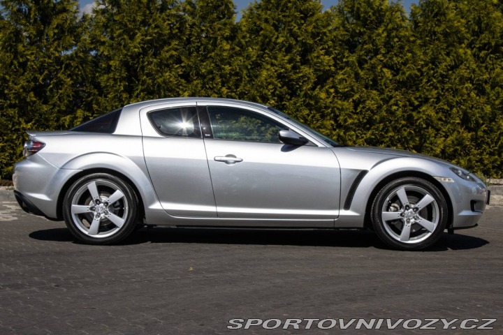 Mazda RX-8 RX8 141kw MT/6 2004 / AJ 2004