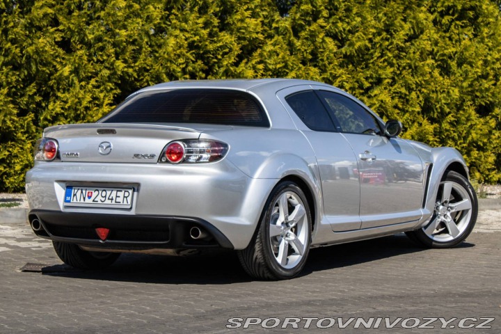 Mazda RX-8 RX8 141kw MT/6 2004 / AJ 2004
