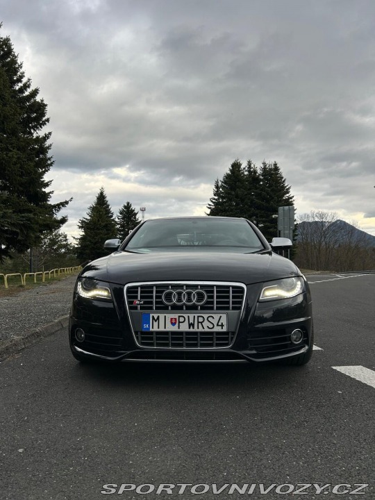 Audi S4 B8 2010