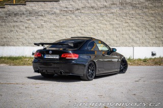 BMW 3 3 coupé e92 manuálm 580PS 2007