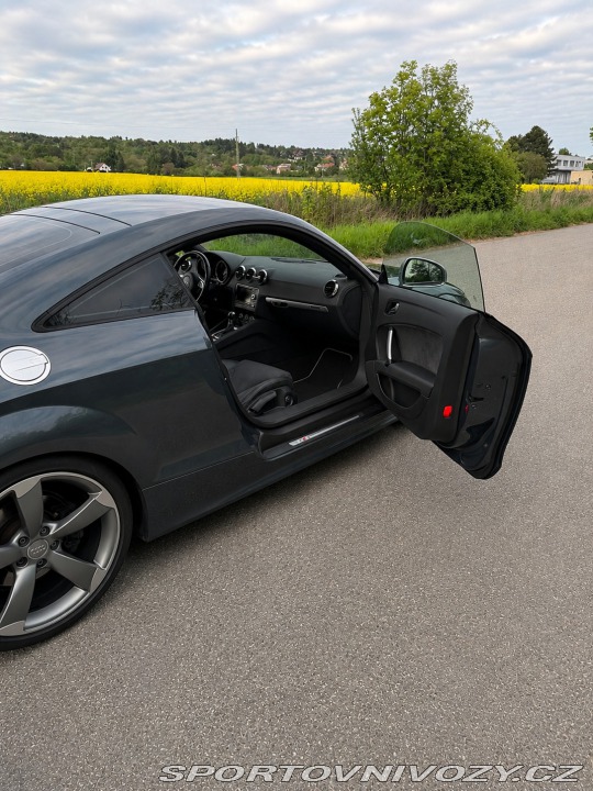 Audi TT AUDI TTS 2009