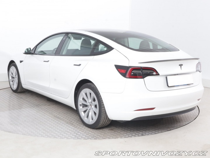 Tesla Model 3 Std Range Plus LFP 2021